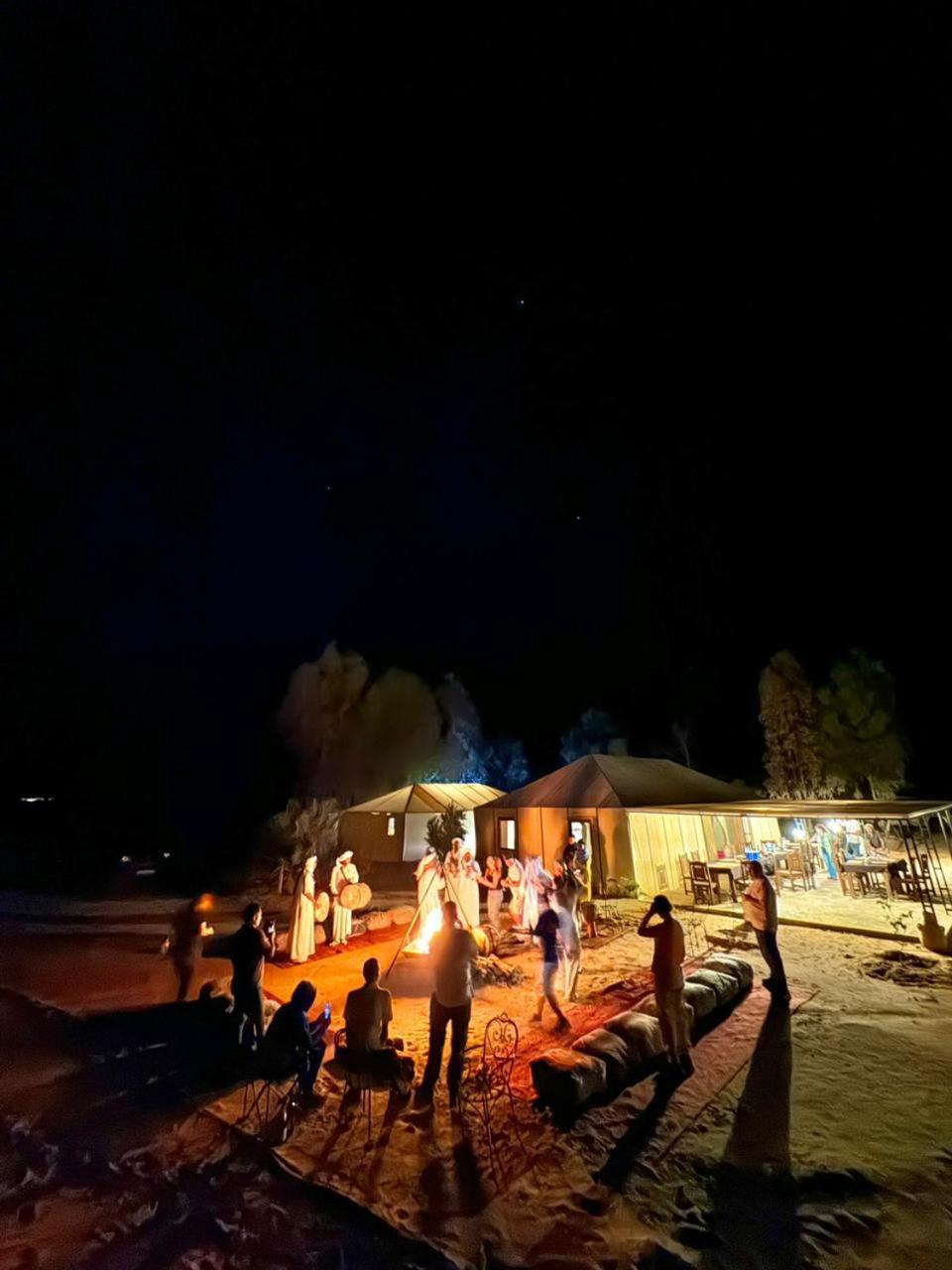 Sahara Vibes Luxury Camp Merzouga Exterior foto